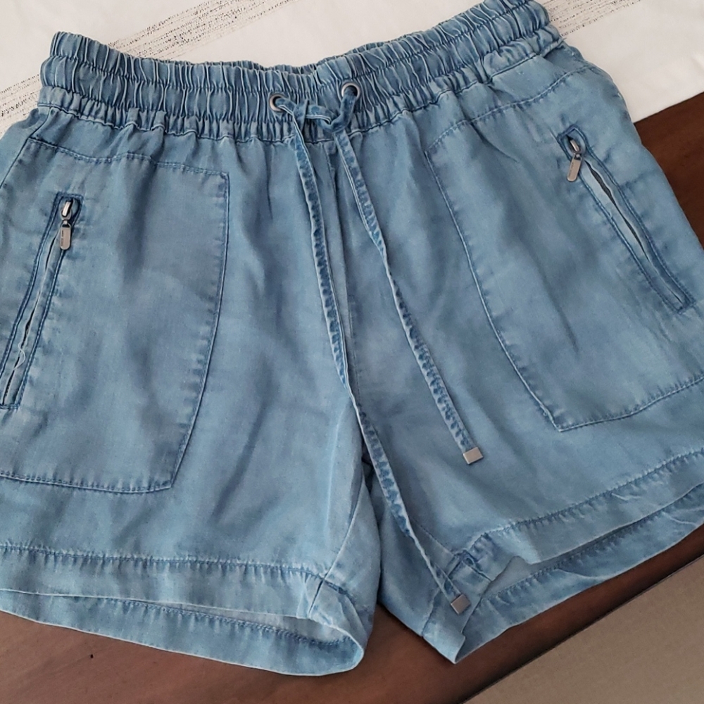 Cute shorts!